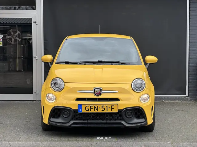 Fiat 500 1.4 T-Jet Abarth 595 2018 Benzine 8