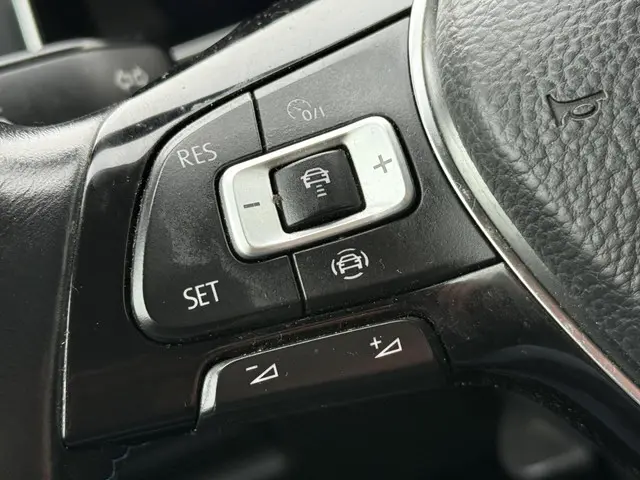 Volkswagen e-Golf e-Golf 2019 Elektrisch 10