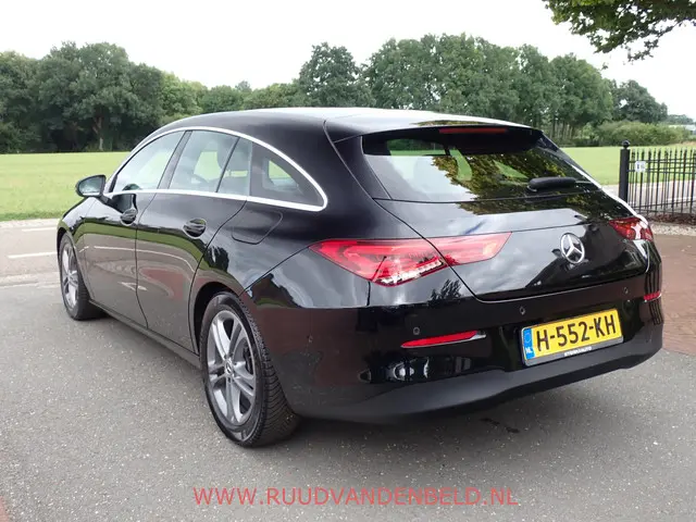 Mercedes-Benz CLA Shooting Brake 180 2020 Benzine 5