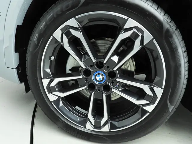 BMW iX2 eDrive20 2025 Elektrisch 38