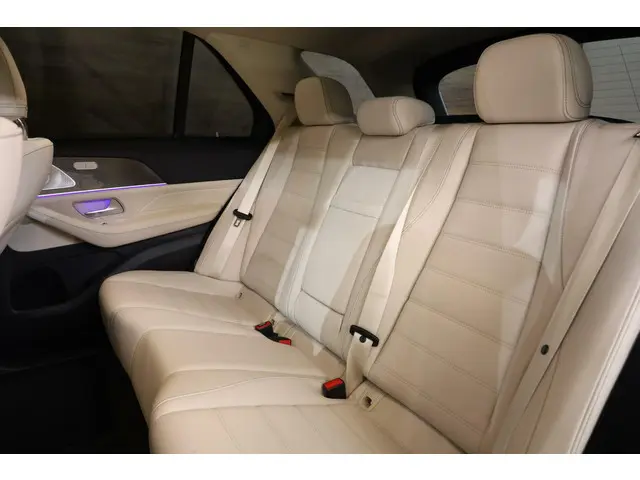 Mercedes-Benz GLE 580 4MATIC Premium Plus 2020 Benzine 8