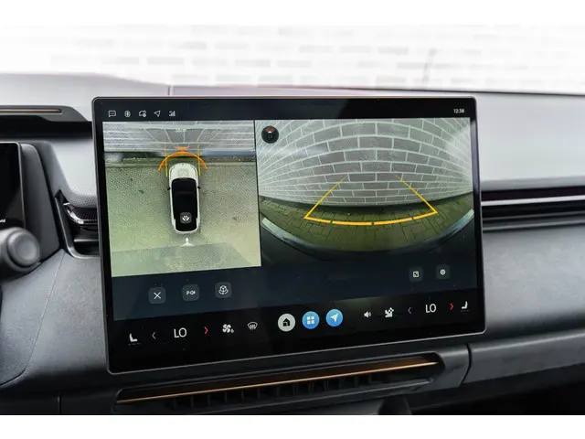 Lynk & Co 08 1.5 More 2026 Hybride Benzine 16