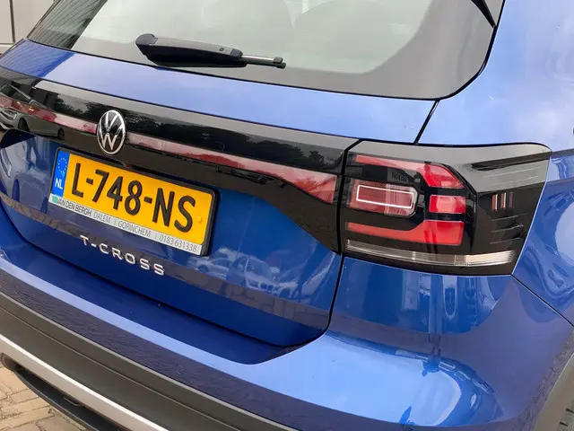 Volkswagen T-Cross 1.0 TSI R-Line 2021 Benzine 24