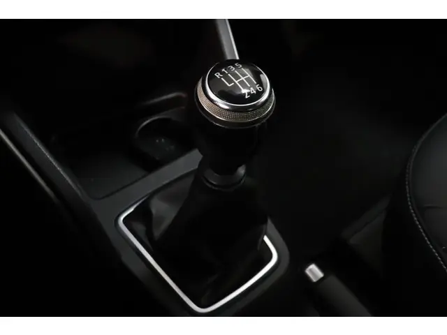 Dacia Duster 1.2 TCe Prestige 2018 Benzine 23