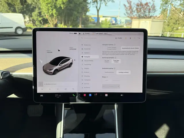Tesla Model 3 Range Plus 2020 Elektrisch 21