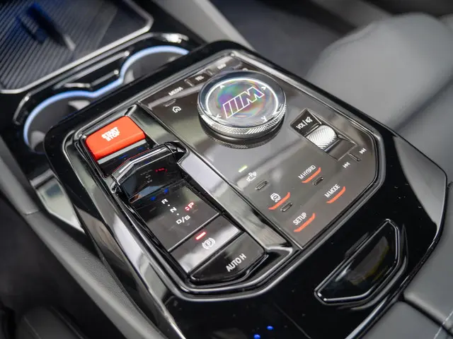 BMW M5 Touring 2026 Hybride Benzine 13