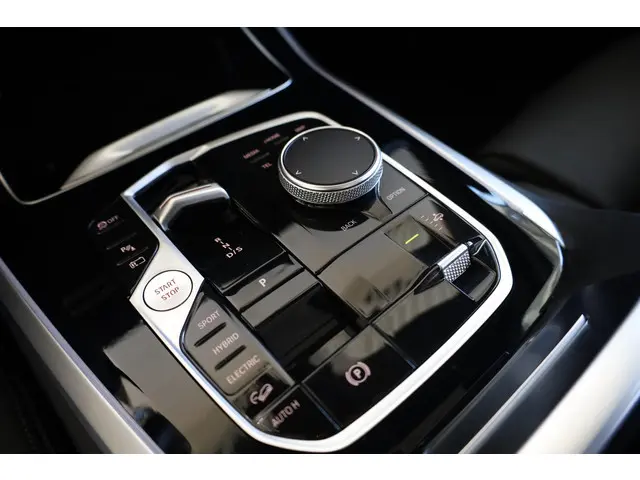 BMW X5 xDrive50e 2023 Hybride Benzine 23