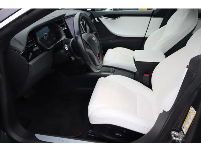 Tesla Model S Performance 2020 Elektrisch 22