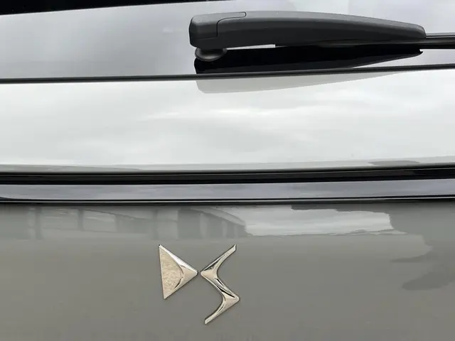 DS DS 4 E-Tense La Première 2022 Hybride Benzine 57