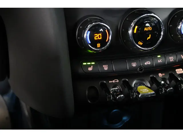 MINI Electric Cooper S 33 kWh 2022 Elektrisch 23