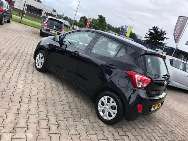 Hyundai i10 1.0i 5DRS AIRCO INCL NW APK 2014 Benzine 5