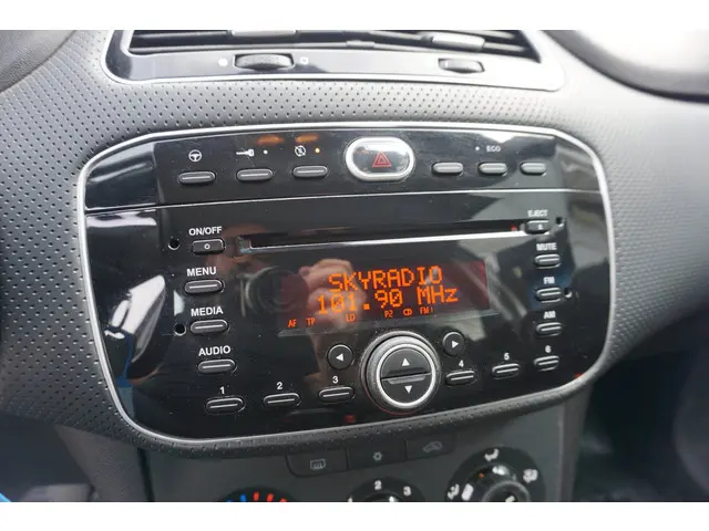 Fiat Punto Evo 0.9 TwinAir Edizione Cool 2014 Benzine 13