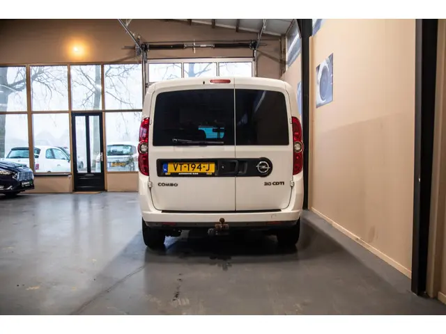 Opel Combo 2.0 CDTi L2H1 Sport 2016 Diesel 7