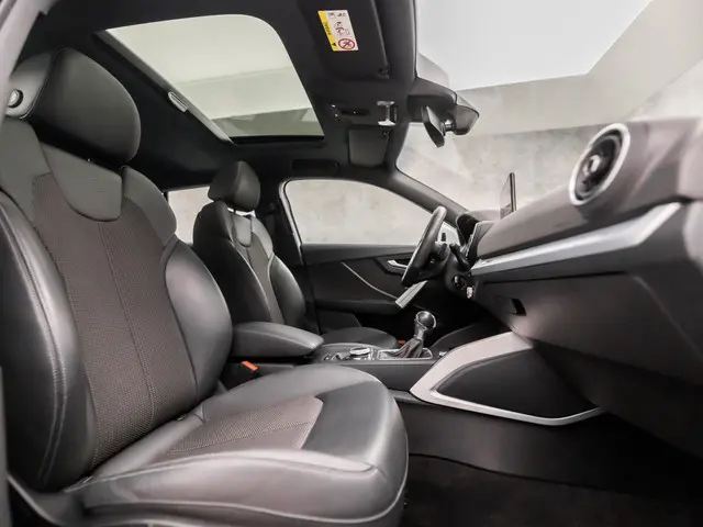 Audi Q2 35 TFSI S-Line Sport 2019 Benzine 8