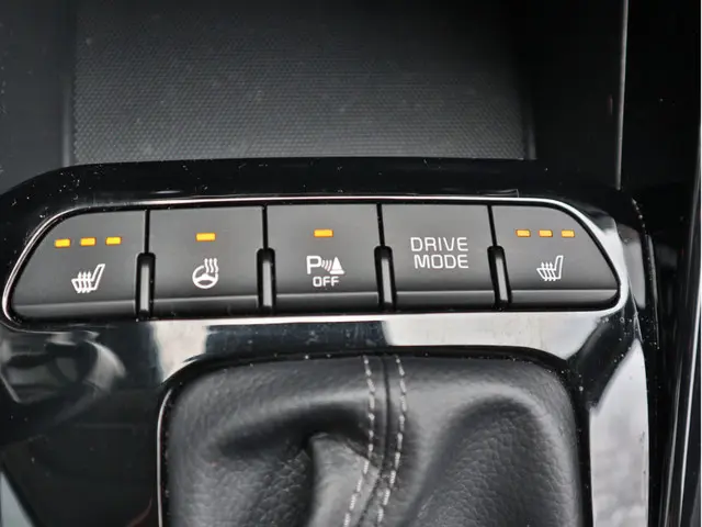 Kia Stonic 1.0 T-GDi MHEV DynamicPlusLine 2023 Benzine 19