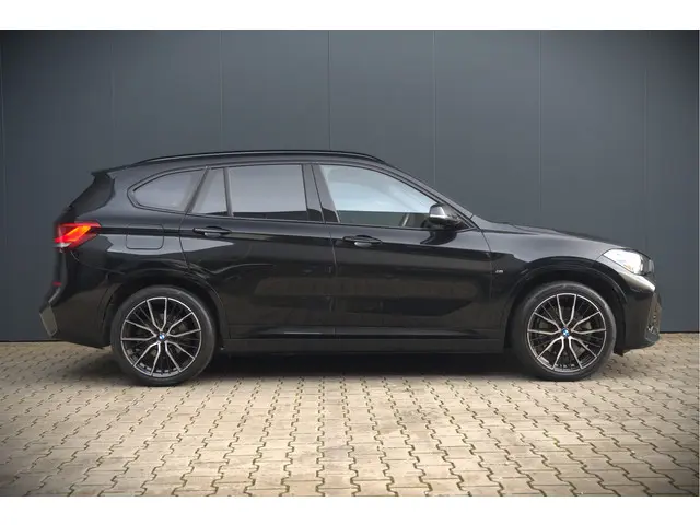 BMW X1 xDrive25e Executive M Sport 2020 Hybride Benzine 9