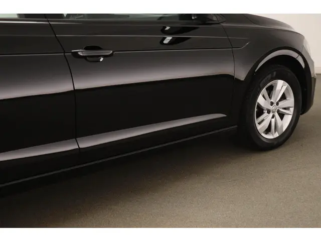 Volkswagen Polo 1.0 TSI Comfortline 2019 Benzine 24