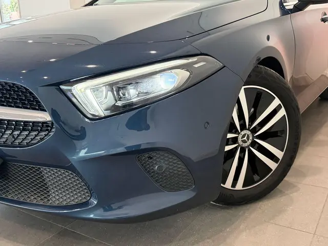 Mercedes-Benz A-Klasse 200 Premium Plus 2021 Benzine 26