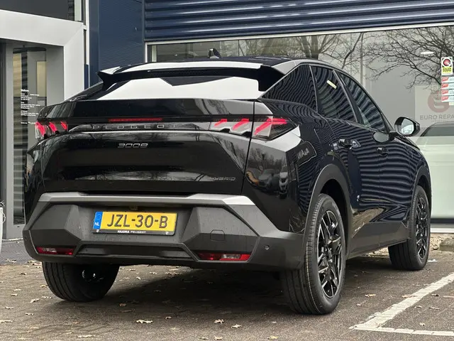 Peugeot 3008 1.2 Hybrid 145 GT 2026 Hybride Benzine 2
