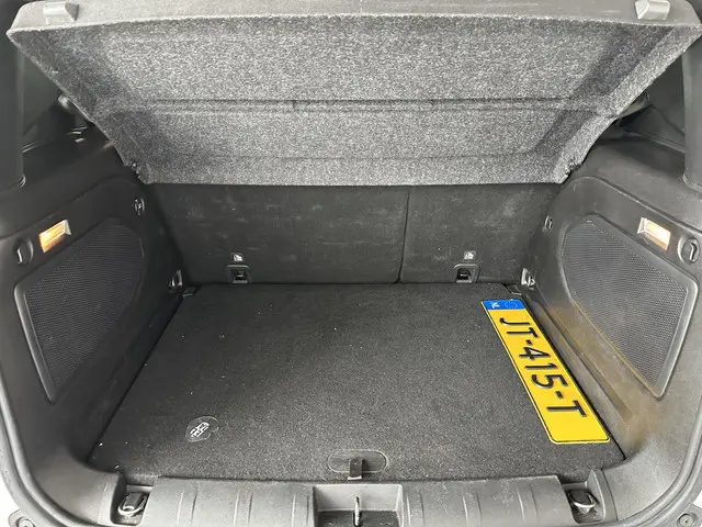 Jeep Renegade 1.4 MultiAir Opening Edition 2015 Benzine 9