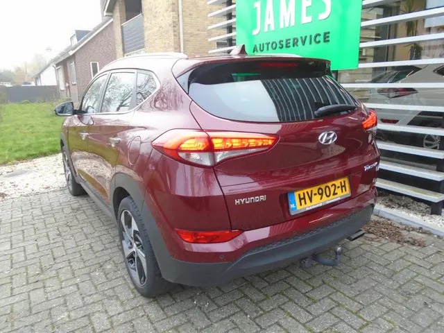 Hyundai Tucson 1.6 GDi Premium 2016 Benzine 15