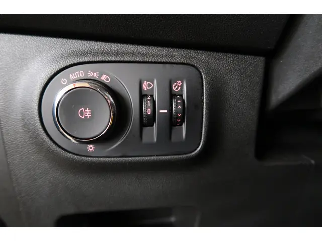 Opel Corsa 1.0 Turbo Business+ 2016 Benzine 24