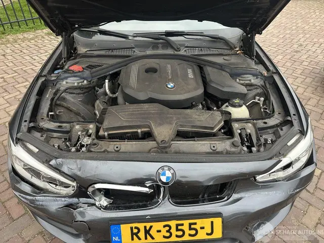 BMW 1 Serie 118i Executive 2017 Benzine 15