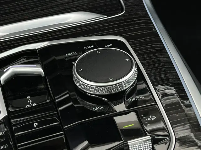 BMW X5 xDrive50e 2024 Hybride Benzine 8