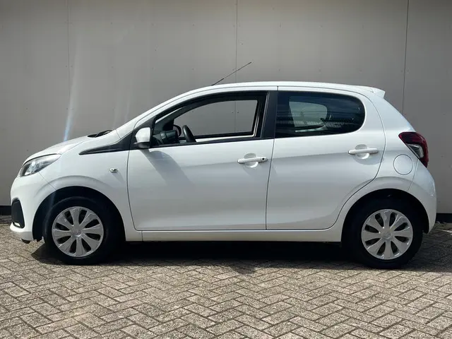 Peugeot 108 1.0 e-VTi Airco & NWE APK 02-2026 2015 Benzine 9