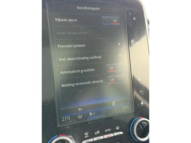 Renault Scénic 1.3 TCe Bose 2018 Benzine 16