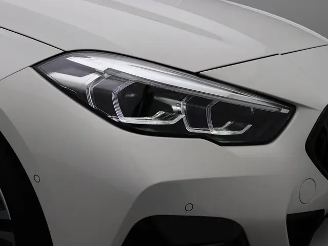 BMW 2 Serie Gran Coupé 218i 2021 Benzine 18