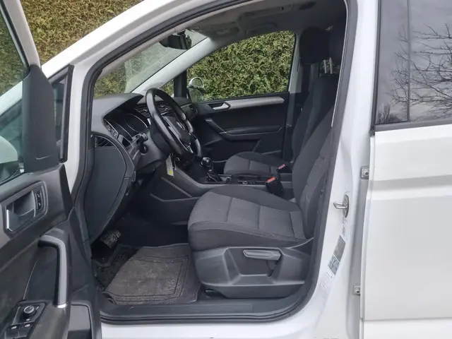 Volkswagen Touran 2.0 TDI SCR Comfortline 2016 Diesel 14