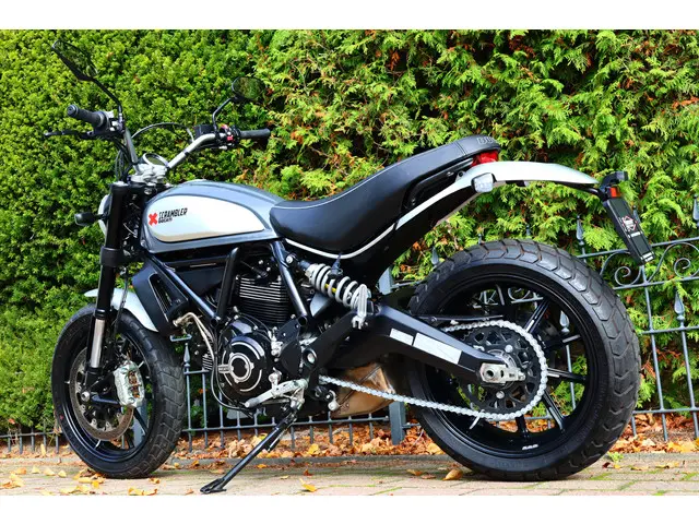 Ducati Scrambler 800 ICON ABS 2019 Benzine 5