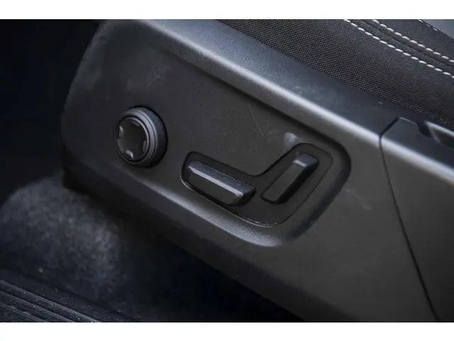 Volvo XC40 2.0 B3 Plus Black Edition 2025 Benzine 8