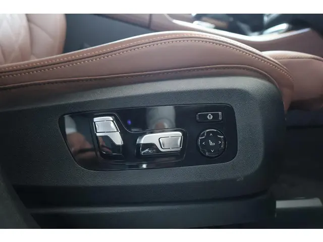 BMW X5 xDrive50e 2024 Hybride Benzine 8