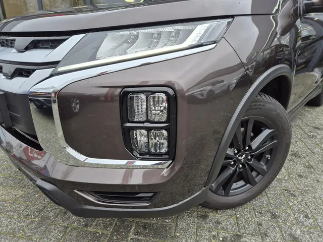 Mitsubishi ASX 2.0 Intense 2020 Benzine 31