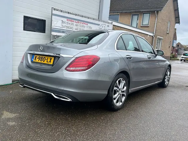 Mercedes-Benz C-Klasse 200 Prestige 2015 Benzine 12