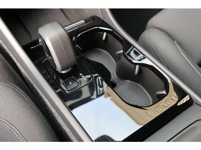 Volvo XC40 Recharge Core 70 kWh 2022 Elektrisch 18