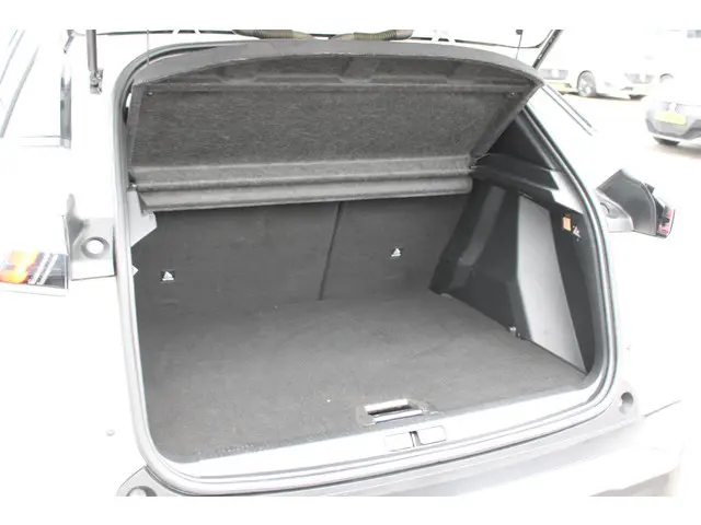 Peugeot 2008 1.2 PureTech GT-Line 2021 Benzine 12