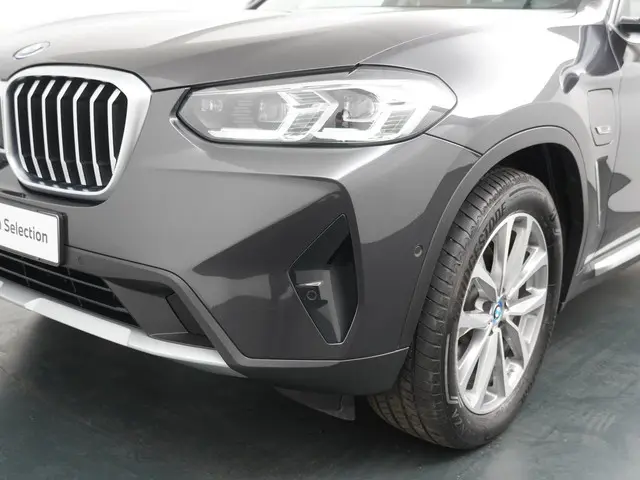 BMW X3 xDrive30e High Executive 2022 Hybride Benzine 26