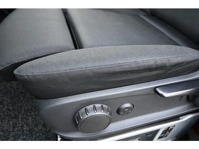 Mercedes-Benz Sprinter 319 CDI 3.0 V6 L2H2 2018 Diesel 20