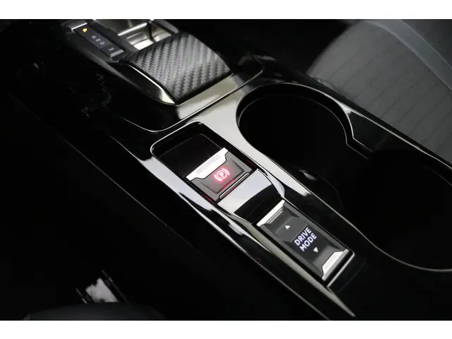 Peugeot 208 1.2 PureTech Allure 2022 Benzine 26