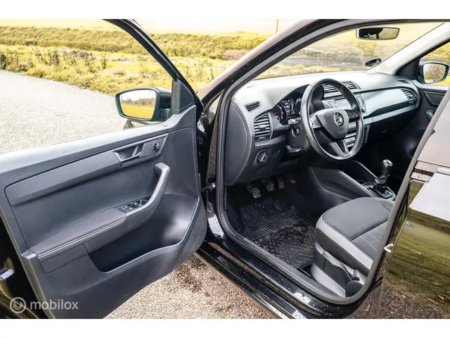 Škoda Fabia Combi 1.0 TSI Style, Volle auto, 2019 Benzine 10