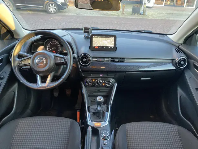 Mazda 2 Skyactiv-G 90 5MT Sport Selected 2019 Benzine 8