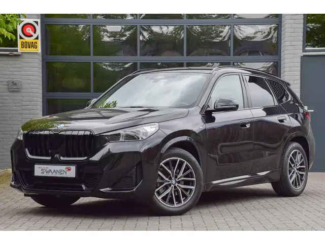 BMW X1 sDrive18i 2024 Benzine