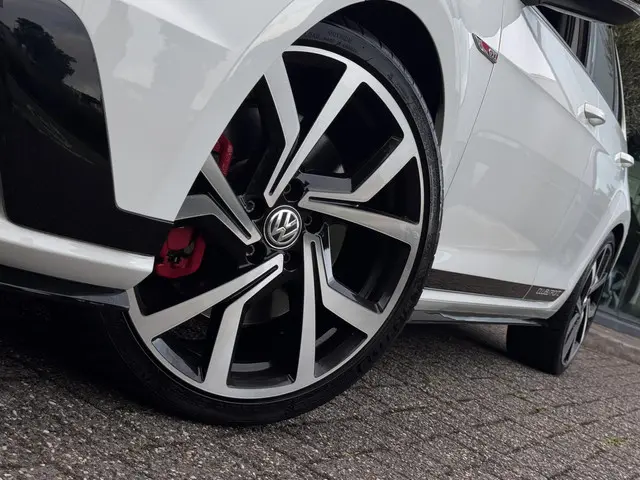 Volkswagen Golf 2.0 TSI GTI Clubsport 2016 Benzine 9