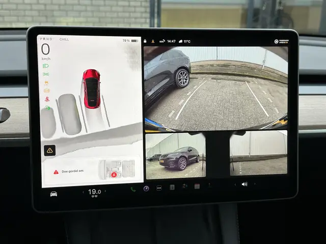Tesla Model Y Long Range AWD 75 kWh 2023 Elektrisch 30