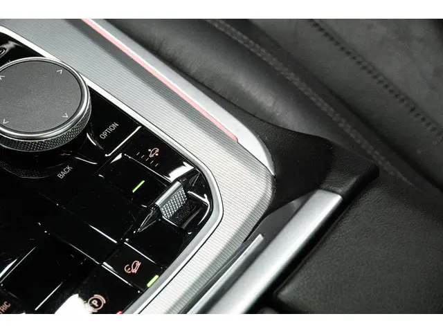 BMW X5 xDrive45e High Executive 2022 Hybride Benzine 23