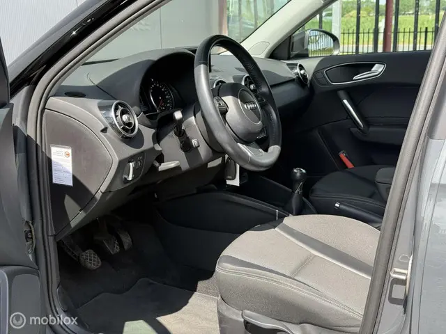Audi A1 Sportback 1.0 Sport S line|Rijklaar 2017 Benzine 11