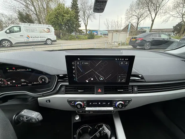 Audi A4 Avant 35 TFSI Advanced Edition 2022 Benzine 22